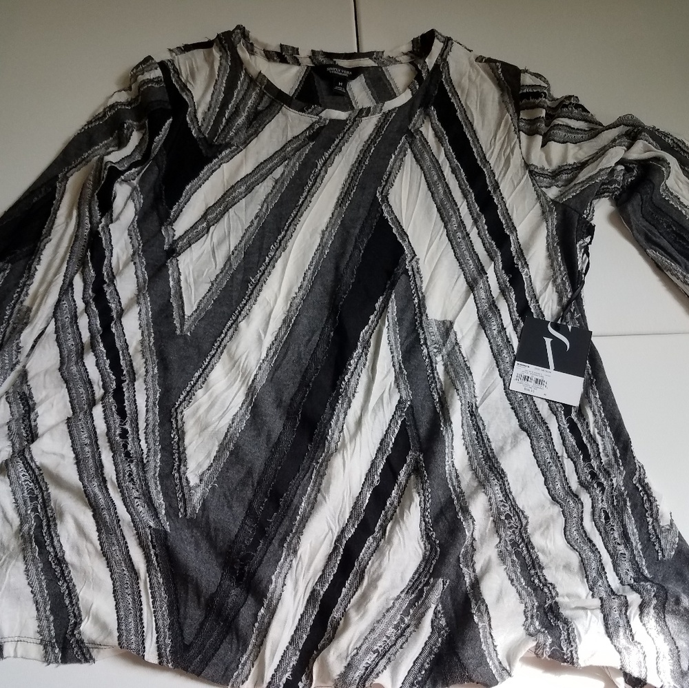 Vera wang textured top